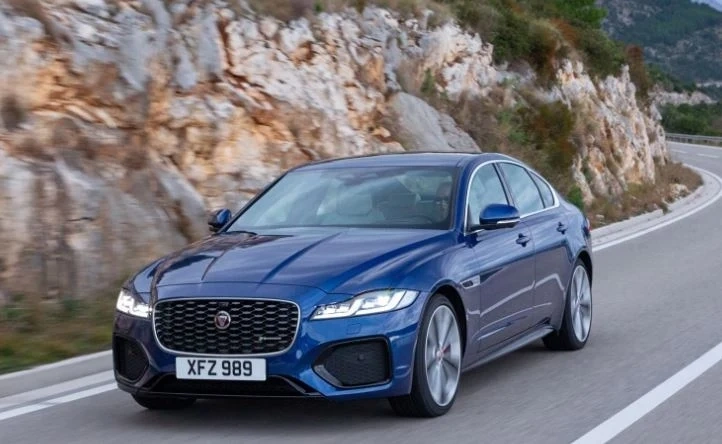 Jaguar XF идва през 2021 година още по-луксозен