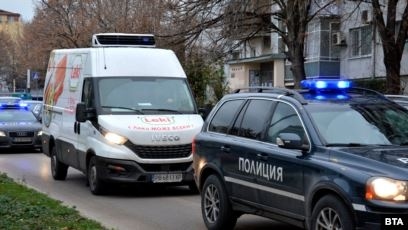 Ваксините в бусове за кренвирши намериха място и в Ню Йорк Таймс