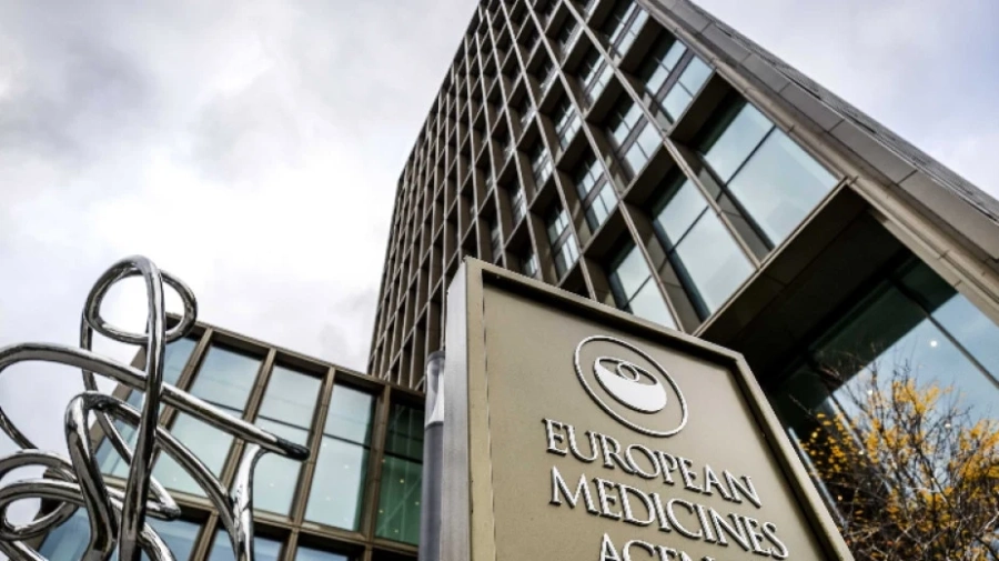 Eвроагенцията по лекарствата решава за Covid ваксината на Модерна най-рано в сряда