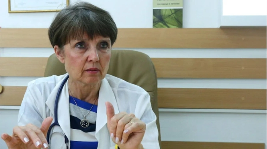 Пулмолог: Антибиотикът не трябва да бъде първият избор при Covid-19