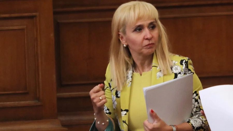 Перничани се оплакват от студени радиатори на омбудсмана