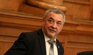 Симеонов за гласуването по пощата: Ще изпълним мечтата на Ердоган да гласуват и умрелите