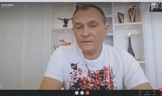 Божков разказа за рекета от Борисов и Пеевски
