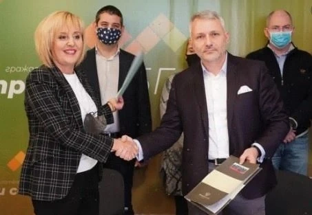 Станишев и Татяна Дончева наритаха хората на Манолова в Изправи се.бг