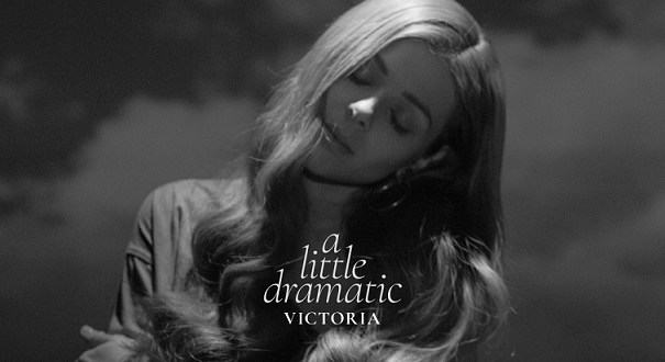 Дебютният албум на Виктория с международна дигитална премиера