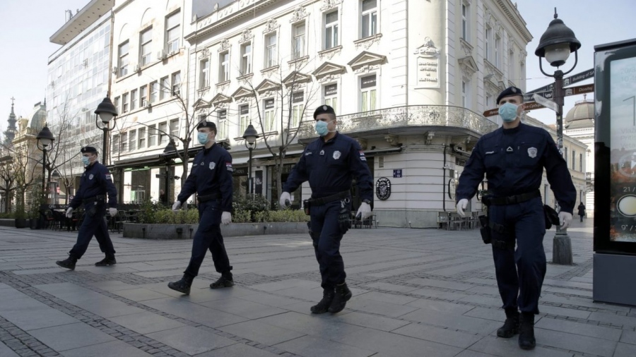 Предлагат пълен локдаун в Сърбия заради големия брой заразени с COVID-19