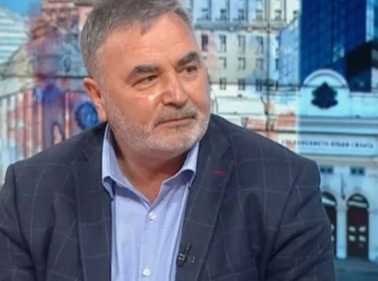 Доц. Кунчев: Британският щам атакува с обилна хрема. Има разпространение на вируса в детски градини и училища
