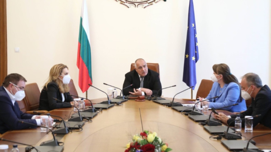 Директорът на Изпълнителната агенция по лекарствата Богдан Кирилов е разпоредил