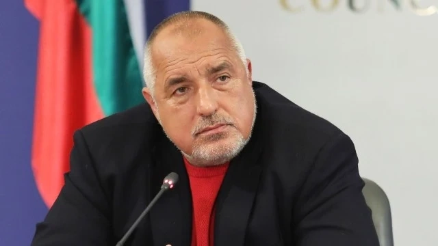 Борисов и още четирима премиери искат спешна дискусия в ЕС за ваксините