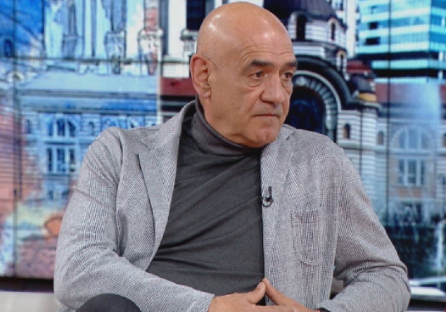 Бившият шеф на Здравната каса д р Дечо Дечев заяви в