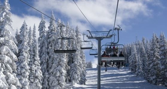 От вчера в Пампорово а от днес и на Боровец