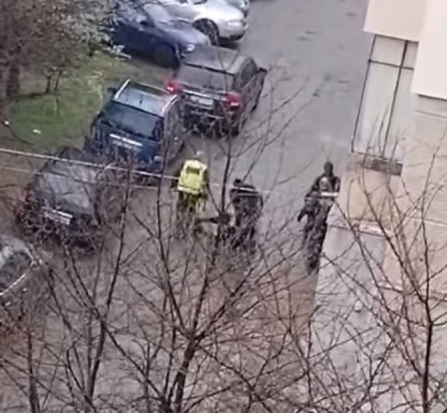 За брутално полицейско насилие над арестувания тази сутрин мъж в