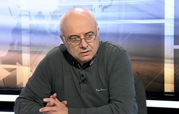 Васил Тончев: Ако левите вземат властта - Манолова става премиер, а Нинова - председател на НС