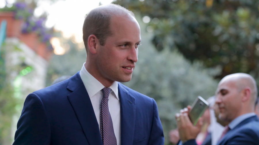 Принц Уилям е все по-близо до трона след оттеглянето на Хари