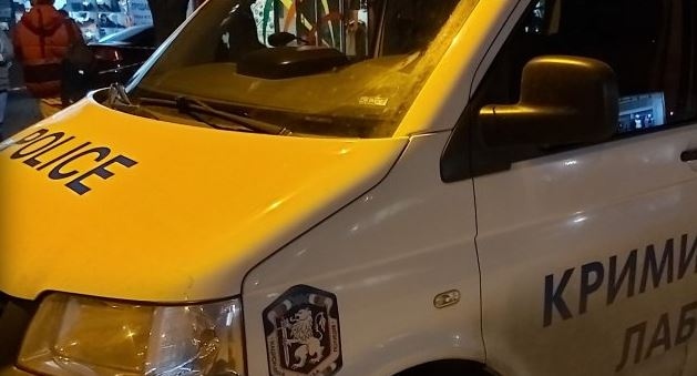 Вчера мъж беше застрелян в офис за бързи кредити в