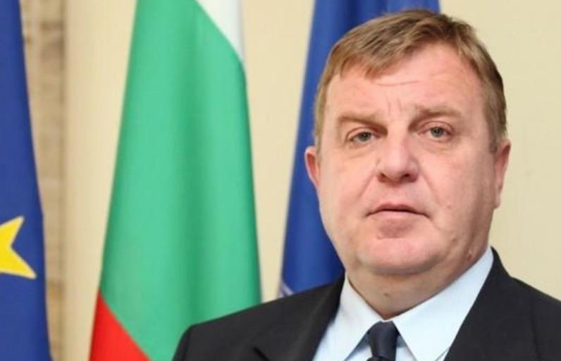 90 от обещаното на предните избори сме го свършили
Пред нас