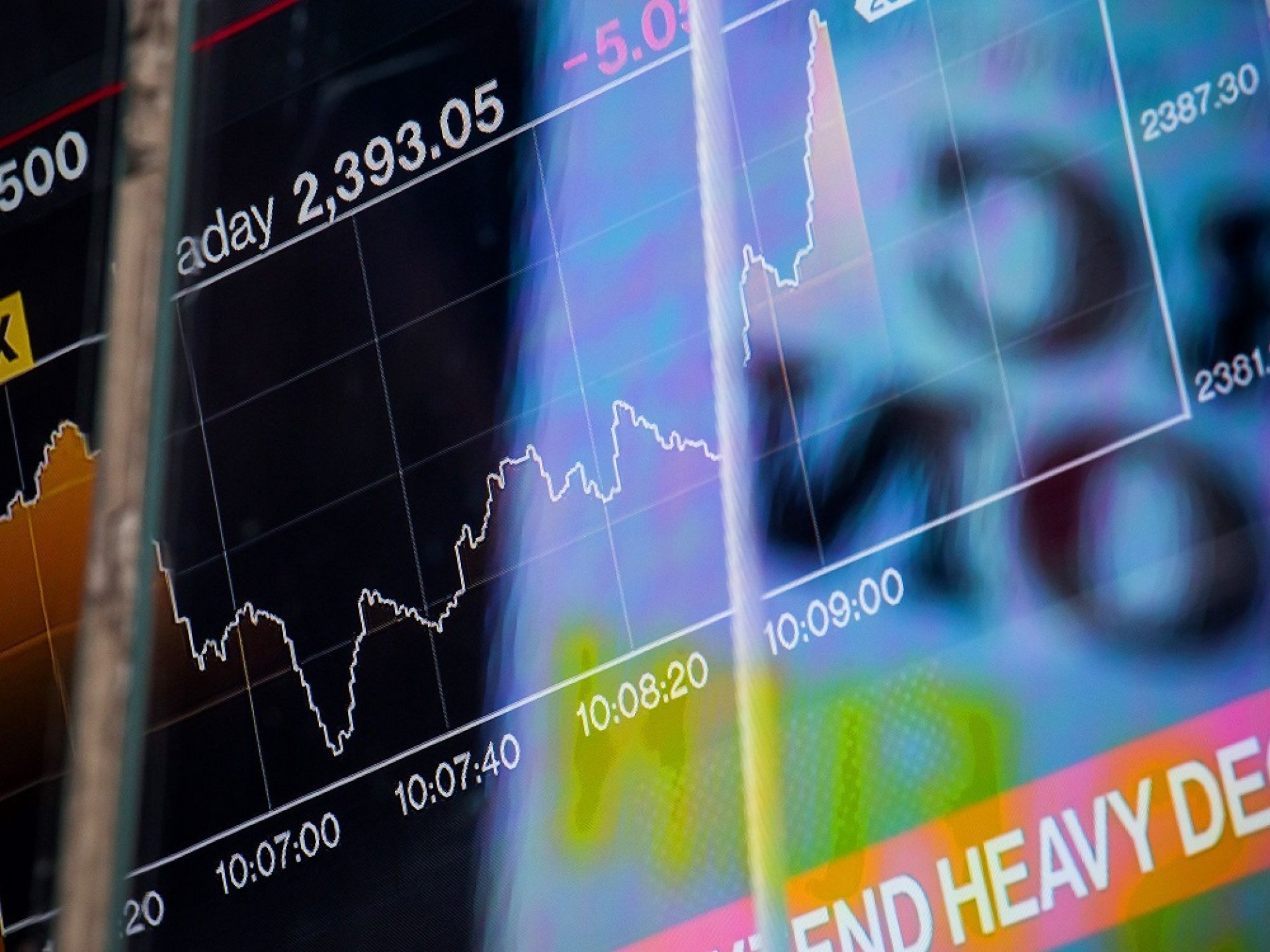 Акциите на най големите банки в Европа Азия и САЩ поевтиняват