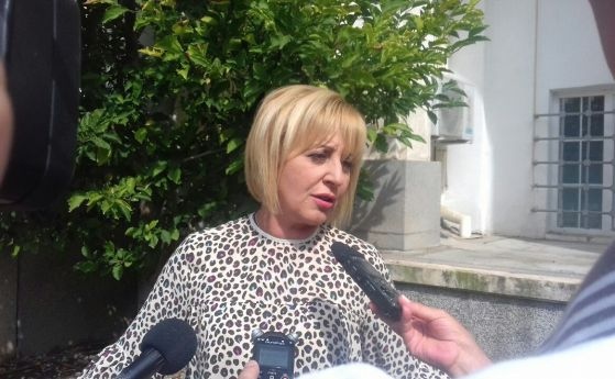 Мая Манолова направи скандални разкрития във връзка със санирането у