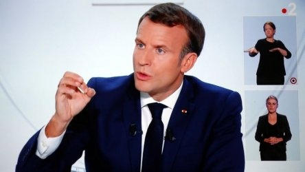 Френският президент Еманюел Макрон обяви снощи разширяване на ограниченията за