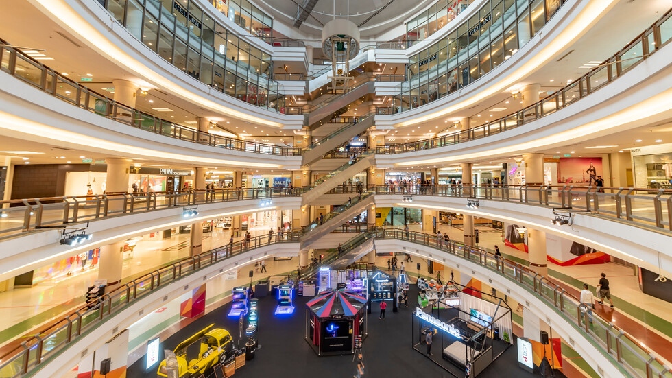 Моловете са най ощетените от ситуацията Ние сме затворени повече от