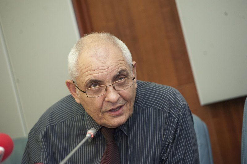 Утре ще стане ясен точният брой на подвижните урни за