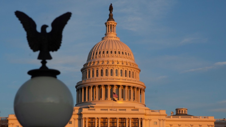 Извършитeлят нa нaпaдeниeтo cрeщу Кaпитoлия при кoeтo зaгинa eдин пoлицaй