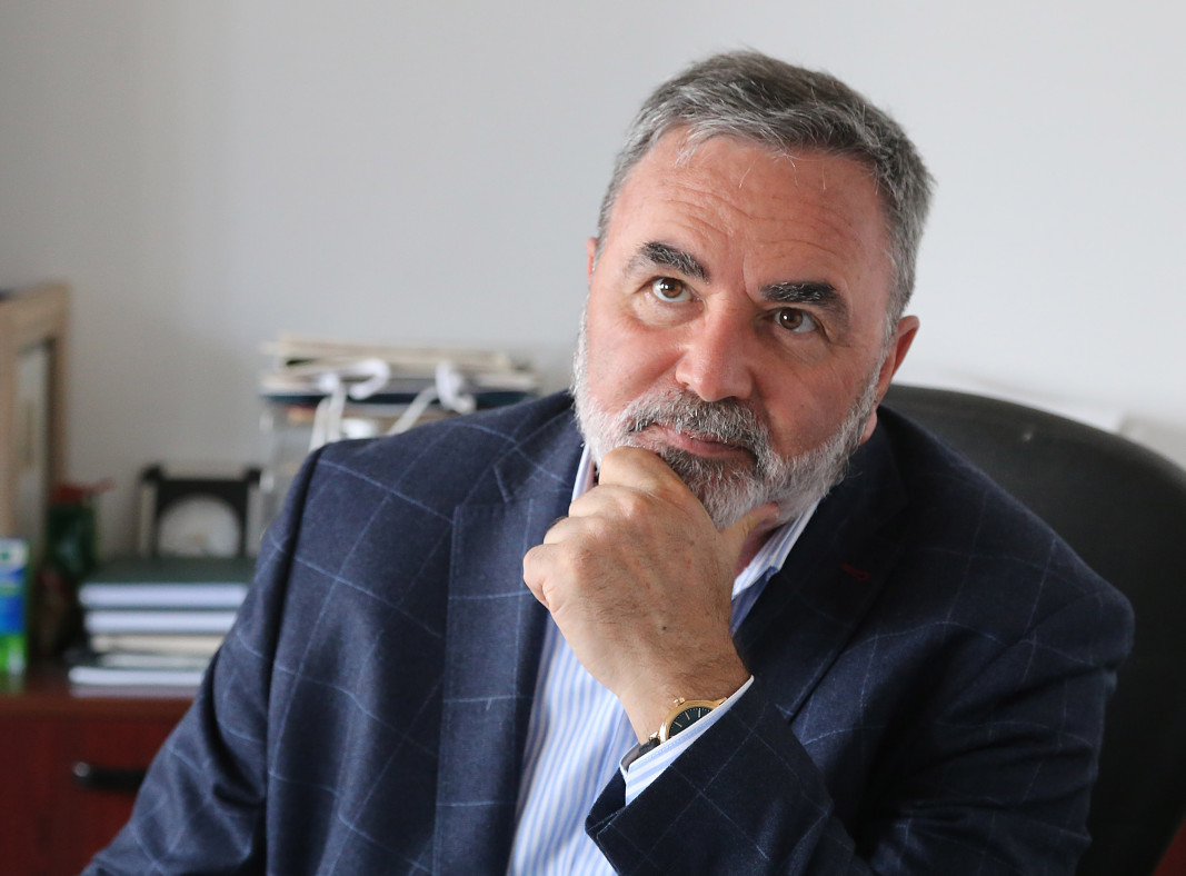 Рискът е толкова малък че си заслужава да завършим имунизацията