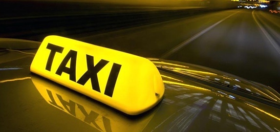 Таксиметровите компании актуализират цените си