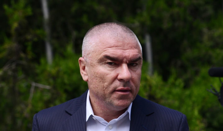 Ние останахме под чертата вярно е но останахме и