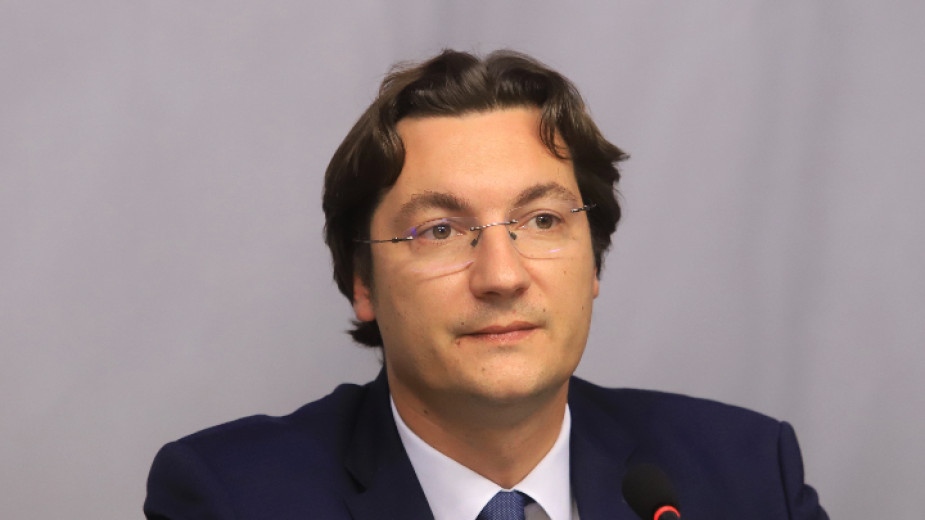 „Заявката за подкрепа за правителство на Слави Трифонов е непремерена...