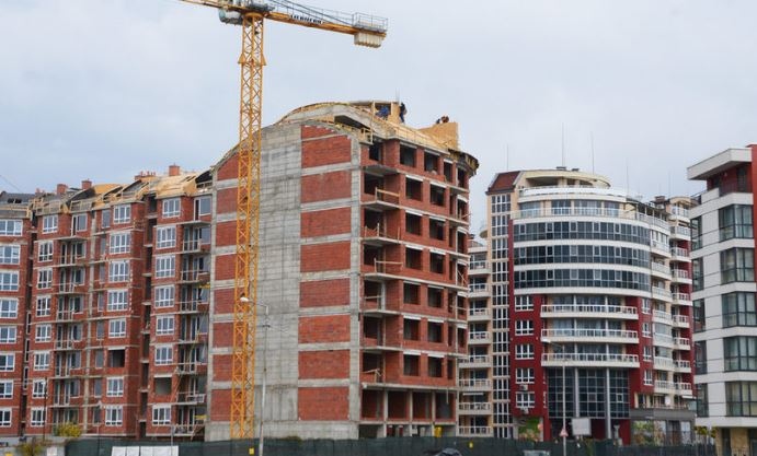 Мними брокерски компании взимат по две комисиони от своите клиенти