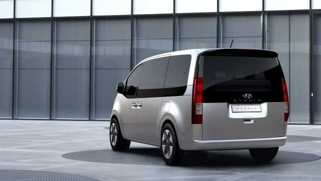 Hyundai разкри повече за космическия си ван