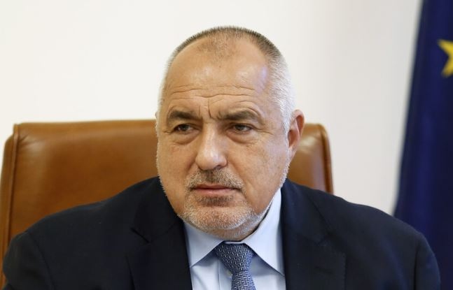 На основание член 111 ал 2 от Конституцията на Република