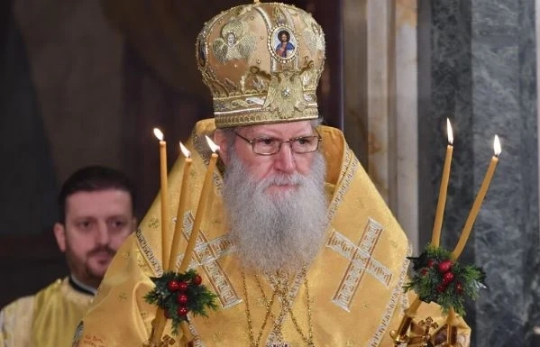 Патриарх Неофит е в болница