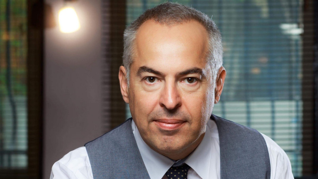 Водещият на Панорама Бойко Василев стана татко след като съпругата