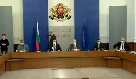 Здравните власти наблюдават български щам на коронавируса