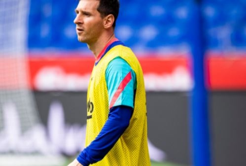 Лионел Меси изненада съотборниците си Аржентинският нападател се появи на