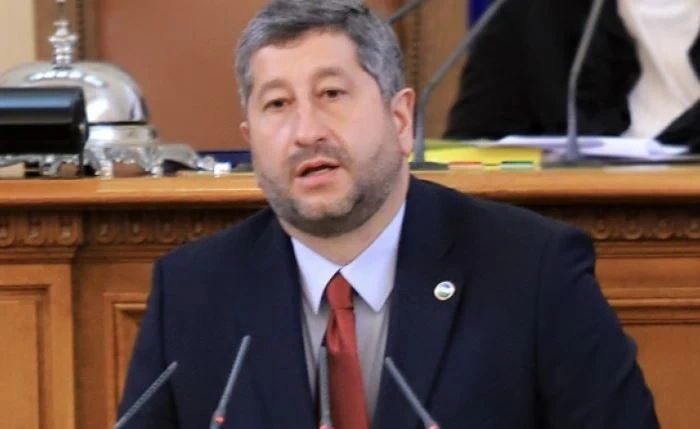 Иванов: Не подкрепяме увеличаване на правомощията на президента