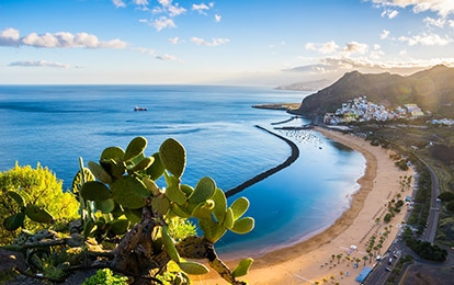 Авиокомпанията FlyToCanarias пуска полети от България до Канарските острови Начална