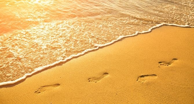 Изкуствен интелект може да идентифицира хората по стъпките им