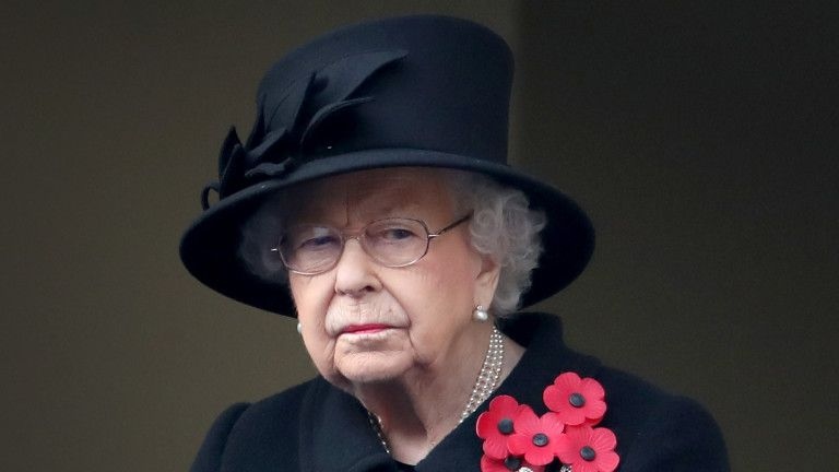 Британската кралица навършва днес 95 години За Елизабет Втора обаче