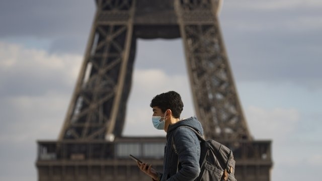 Франция планира частично облекчаване на локдауна през май