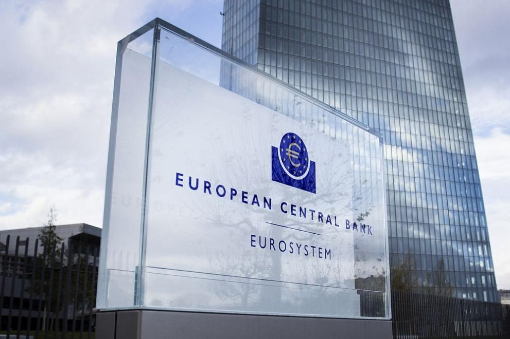 Европейската централна банка (ЕЦБ) остави непроменена паричната политика по време