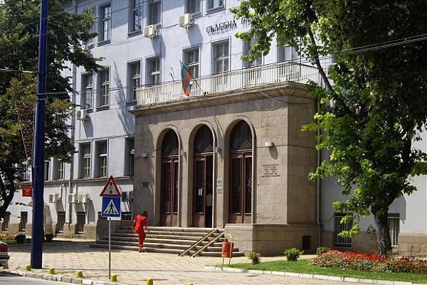 Окръжен съд Пазарджик е наложил запор на банкова сметка в