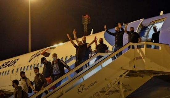 Самолетът със 125 израелски гости кацна снощи на Летище Варна