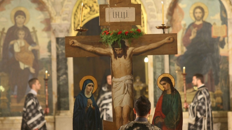 На този ден Господ е принесъл себе си в жертва
Вярата