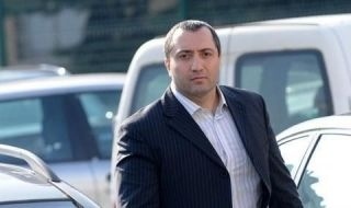 Митьо Очите остава зад решетките