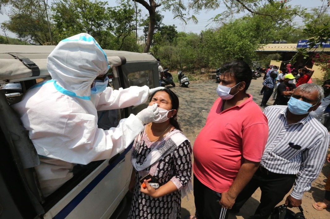 Критична остава ситуацията в Индия За последното денонощие в страната