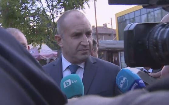 Президентът Румен Радев потвърди че предсрочните избори ще се проведат