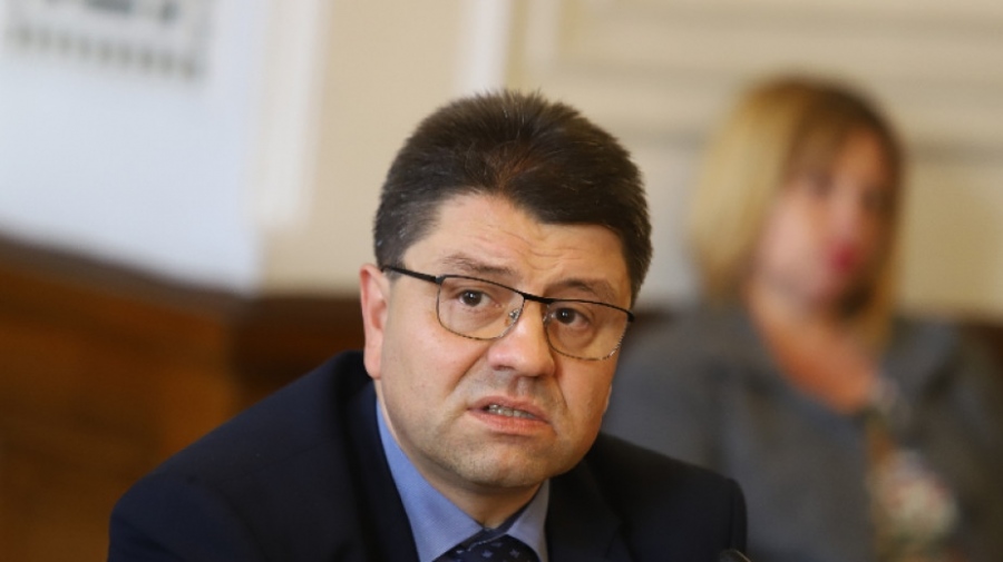 ГЕРБ оттегля номинацията на Красимир Ципов за председател на ЦИК